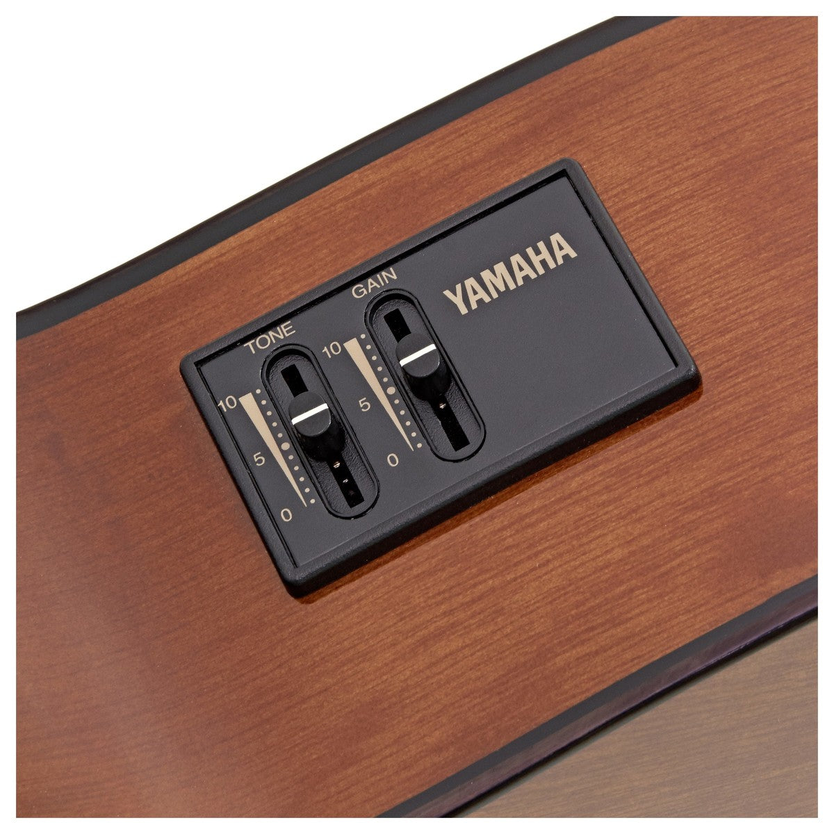 Guitarra Electroacústica Yamaha CX40