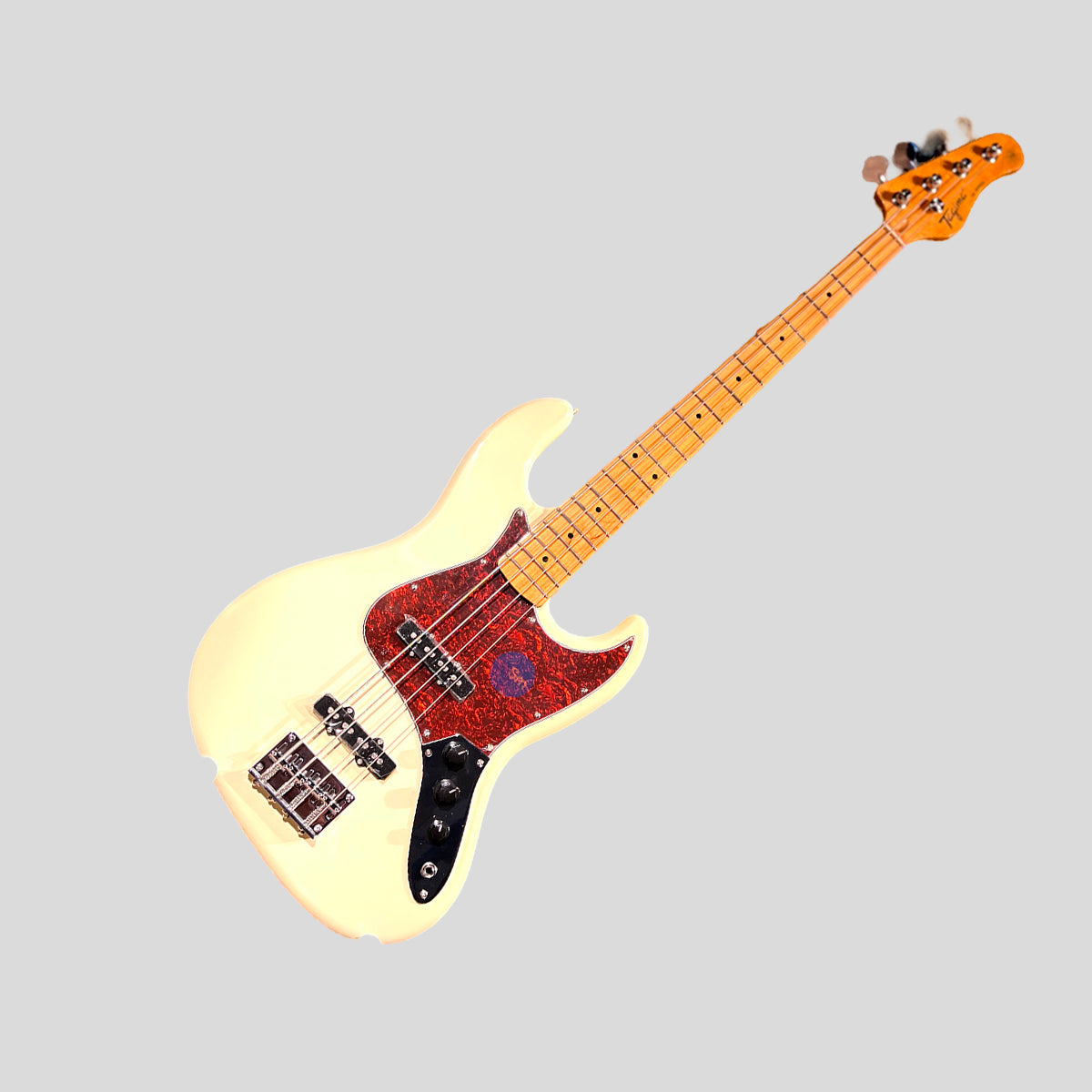 Bajo Eléctrico Tagima TW73 OWH LF/TT