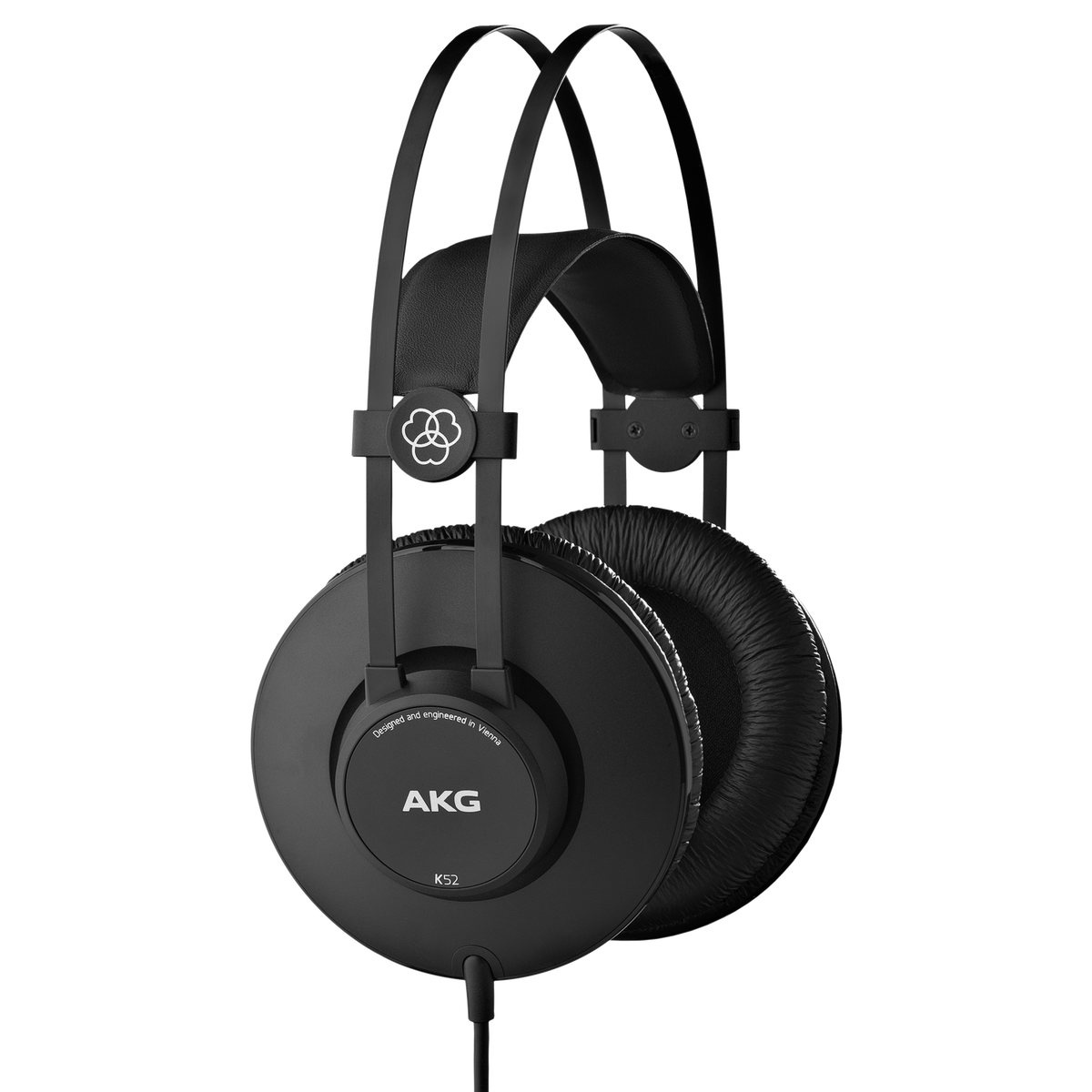 Audífonos AKG K52 negros, vista principal sobre fondo blanco