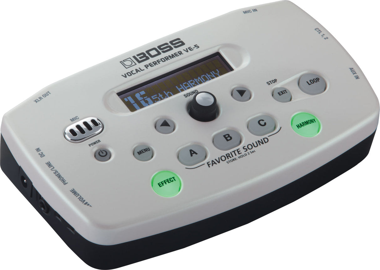 Procesador vocal BOSS VE-5 blanco, vista en ángulo