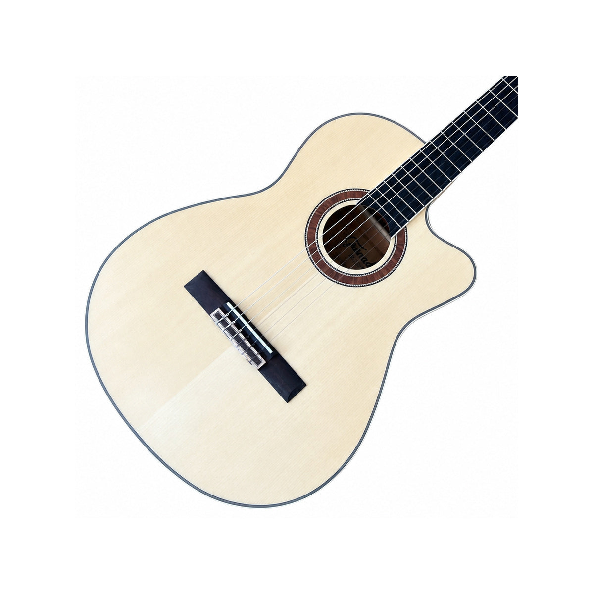 Detalle del cuerpo y la roseta de la guitarra Granada Concert CE Natural