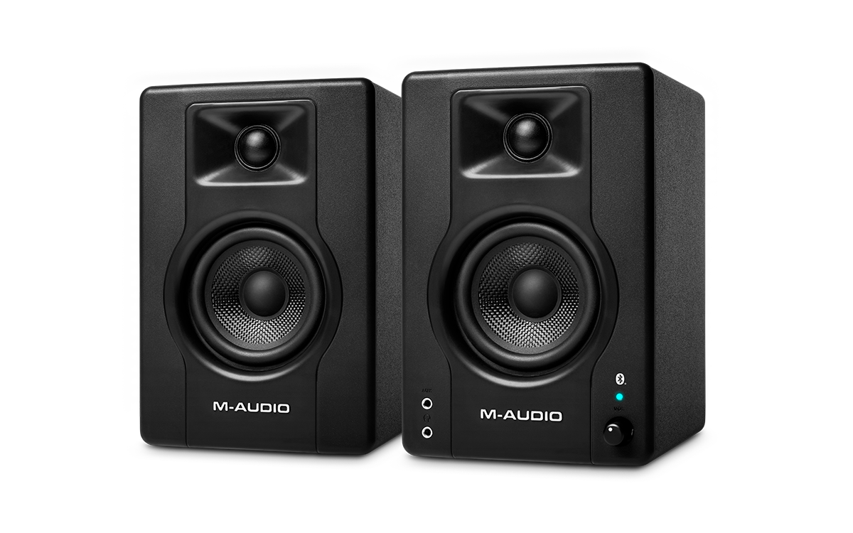Monitores de estudio M Audio BX3 BT par vista completa