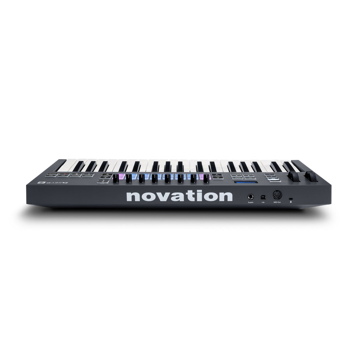 Novation FLkey 37 MK1 vista posterior elevada