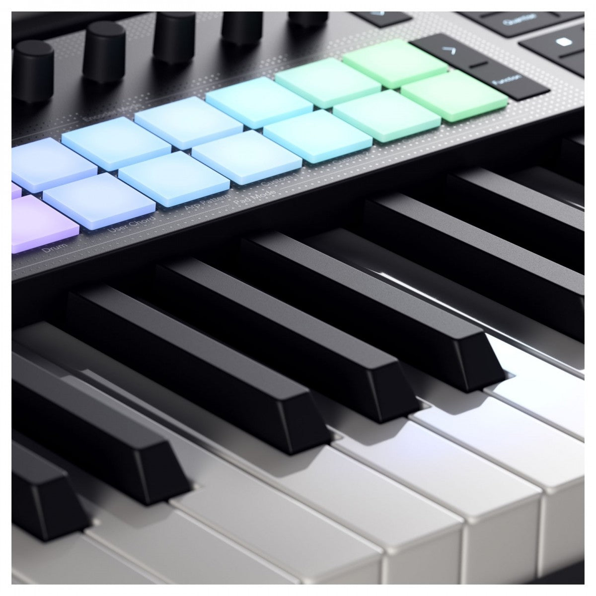 Controlador Midi Novation Launchkey 61 MK4