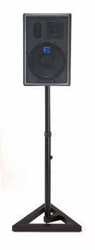 Soporte Quik Lok BS/300 con monitor de estudio