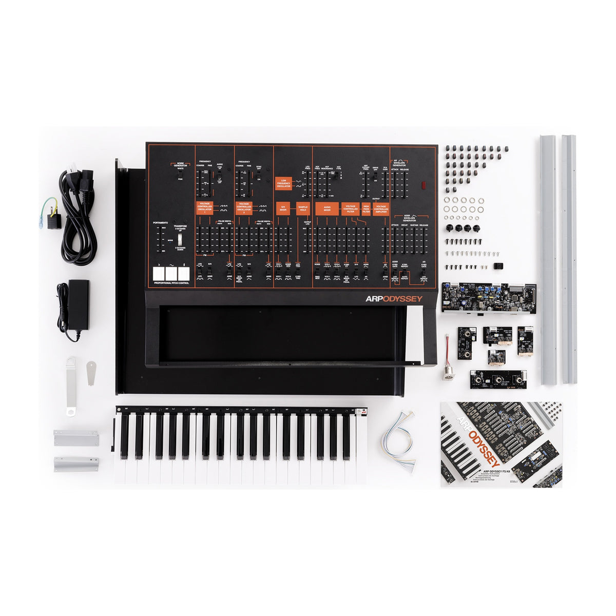 Kit de Sintetizador Korg ARP Odyssey FSK3 vista oficial completa sobre fondo blanco