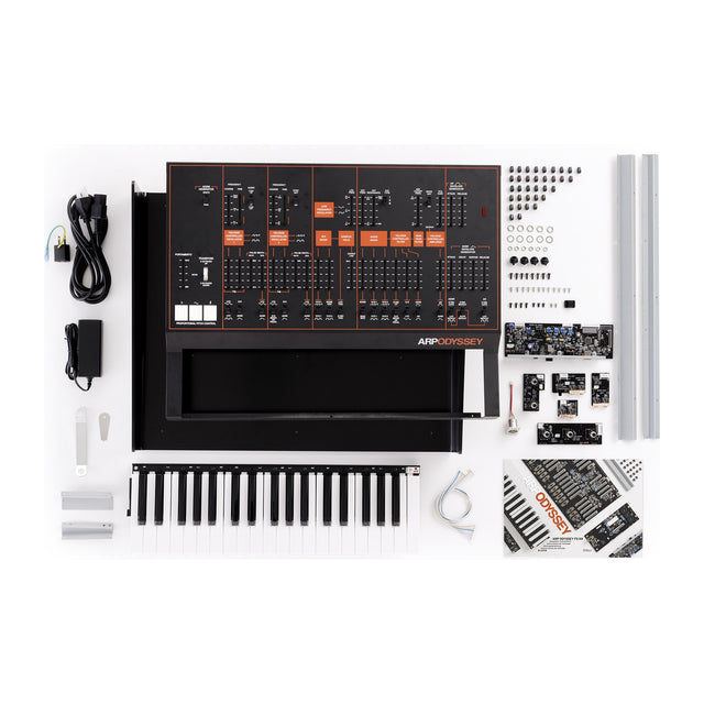Kit de Sintetizador Korg ARP Odyssey FSK3 vista oficial completa sobre fondo blanco