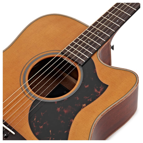 Guitarra Electroacústica Yamaha A1M VN