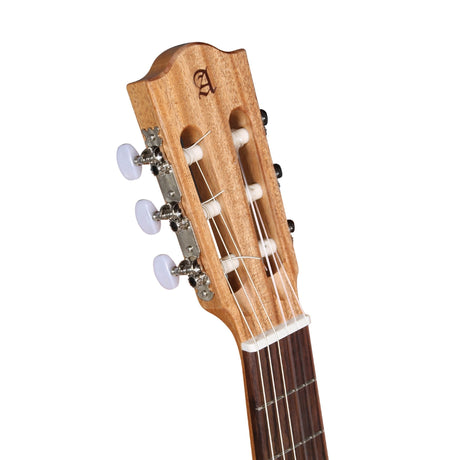 Guitarra Alhambra Z-Nature – detalle del cuerpo y la roseta