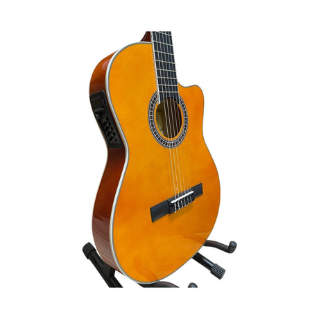 Guitarra electroacústica Ayson CL3920E YL naranja brillante en perspectiva sobre fondo blanco