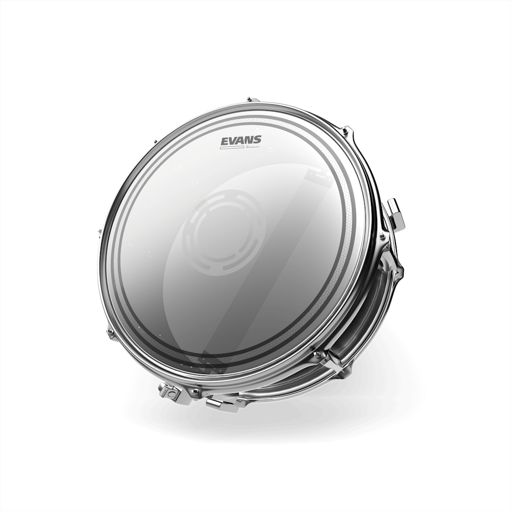 Parche Evans EC Reverse Dot Coated B14ECSRD instalado en redoblante