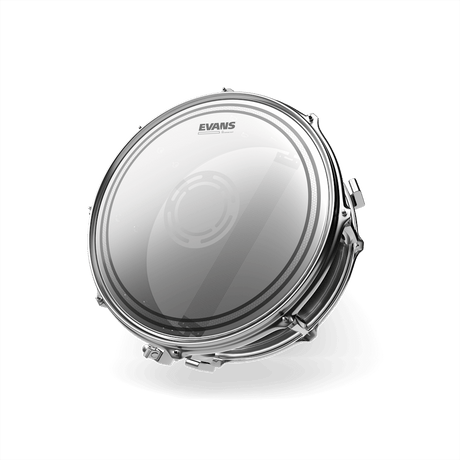 Parche Evans EC Reverse Dot Coated B14ECSRD instalado en redoblante