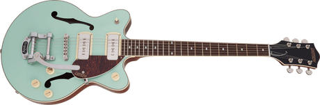 Guitarra eléctrica Gretsch G2655T-P90 Streamliner Two-Tone Mint Metallic, ángulo frontal derecho