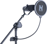 Filtro antipop HERCULES MH200B instalado en un soporte de micrófono