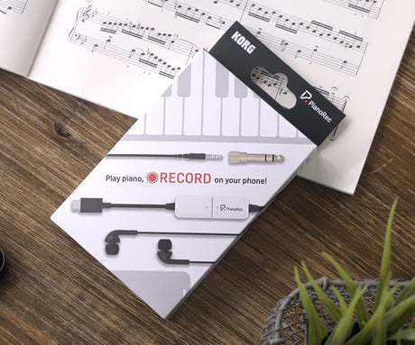 Korg PianoRec con auricular y cables de conexión