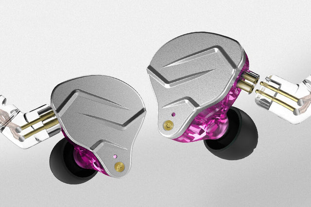 Audífonos in-ear KZ ZSN Pro morados, vista principal centrada