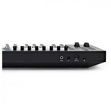 CONTROLADOR MIDI NOVATION LAUNCHKEY 61 MK4 - foto 2