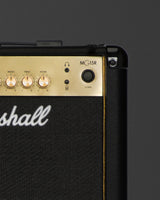 Marshall MG15R, detalle de reverb, salida de auriculares y encendido