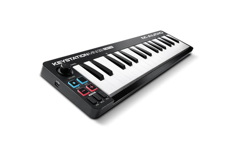 Controlador M-Audio Keystation Mini 32 MK3, vista principal en ángulo