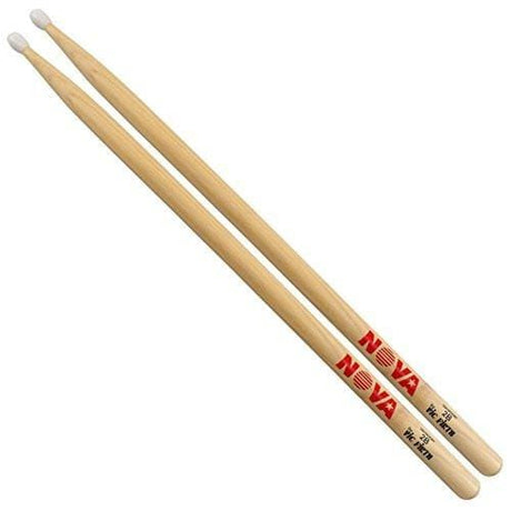 Baquetas Nova N2BN de hickory con punta de nylon, acabado natural