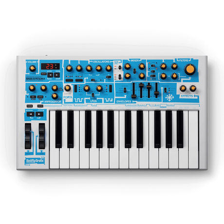 Sintetizador Novation Bass Station II Swifty Edition vista superior