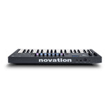 Novation FLkey 37 MK1 vista posterior elevada