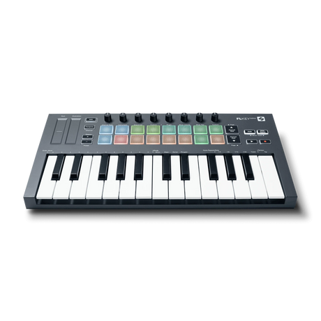 Controlador MIDI Novation FLkey Mini MK1 en vista frontal elevada