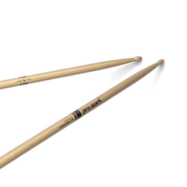 Par de baquetas ProMark Classic Forward 7A TX7AW de hickory, vista principal