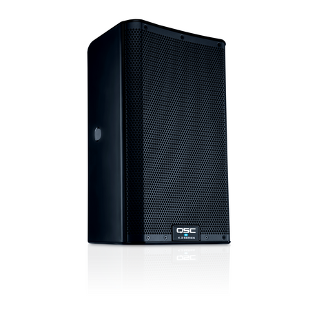 Altavoz activo QSC K8.2 de 8 pulgadas, vista diagonal