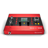 Interfaz Dante Focusrite RedNet X2P en vista frontal elevada