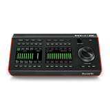 Controlador remoto Focusrite RedNet R1 en vista frontal elevada