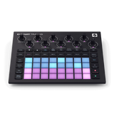 Novation Circuit Tracks vista frontal elevada
