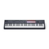 Novation FLkey 61 MK2 vista frontal elevada