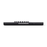 Novation Launchkey Mini 37 MK4 vista posterior
