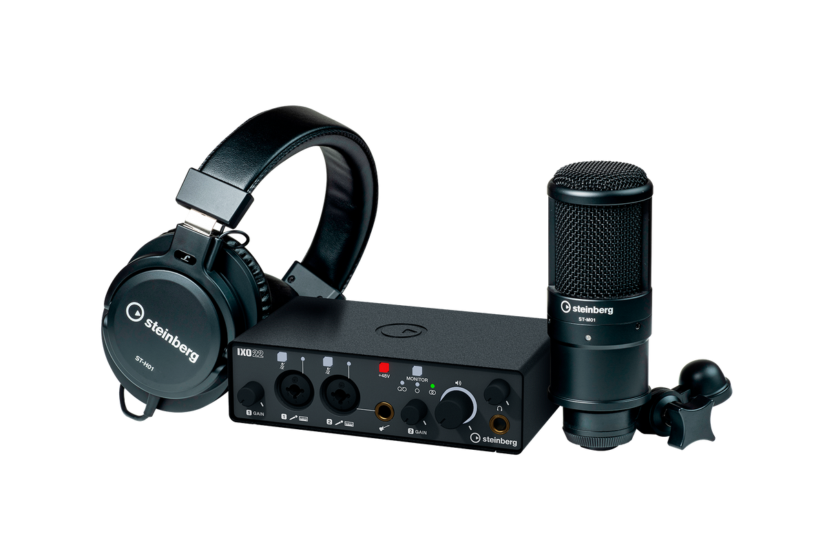 Paquete Steinberg IXO Recording Pack con interfaz IXO22, micrófono y audífonos sobre fondo blanco