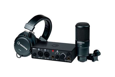 Paquete Steinberg IXO Recording Pack con interfaz IXO22, micrófono y audífonos sobre fondo blanco