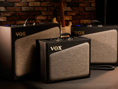 Amplificador VOX AV30, vista posterior