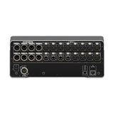 Consola digital Yamaha DM3 Standard vista posterior sobre fondo blanco