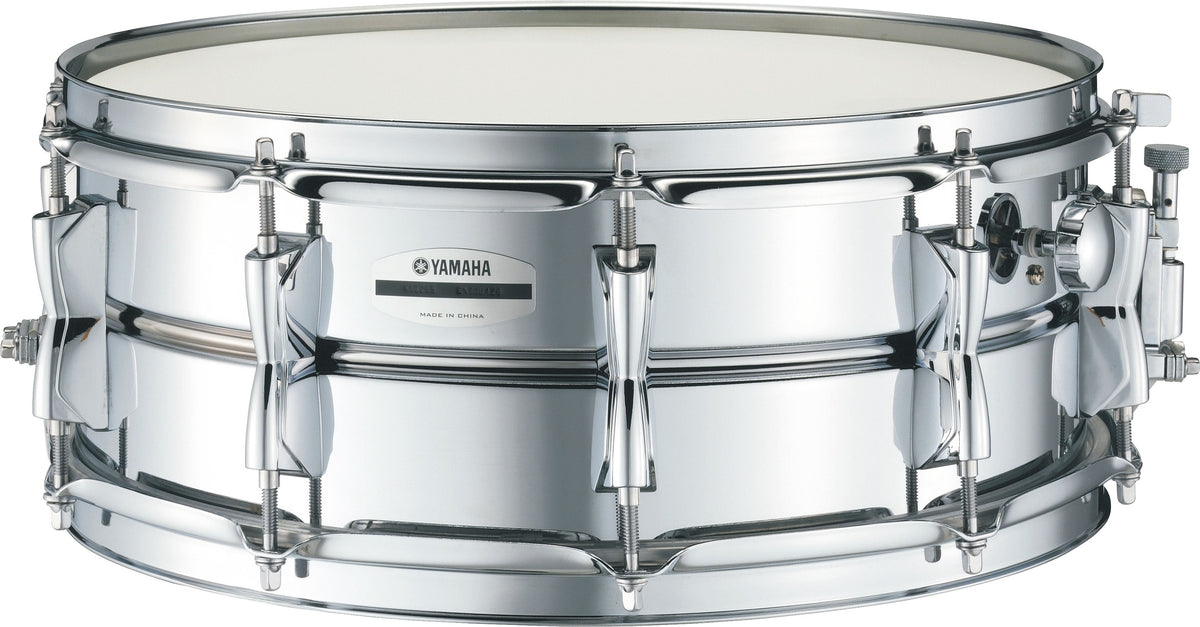 Redoblante sinfónico Yamaha KSD-255 - vista frontal sobre fondo blanco