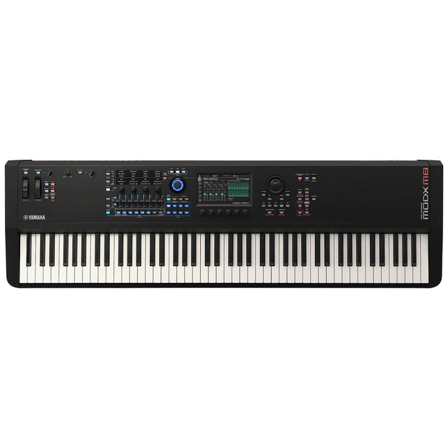 Yamaha MODX M8 en vista frontal horizontal sobre fondo blanco