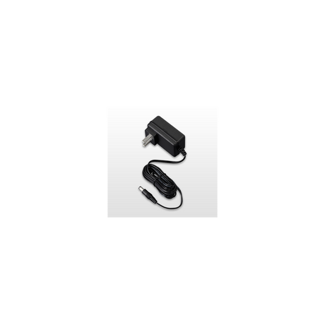 Adaptador de corriente Yamaha PA150, producto completo sobre fondo blanco