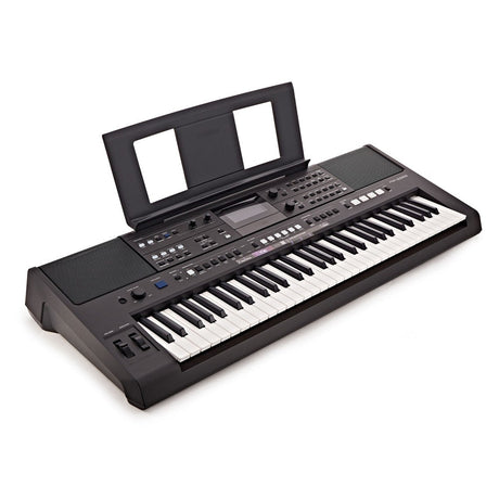 Teclado portátil Yamaha PSR-E583, vista principal