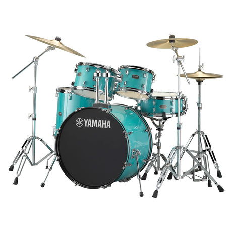 Batería Acústica Yamaha Ryden Turquoise Glitter, batería completa sobre fondo blanco