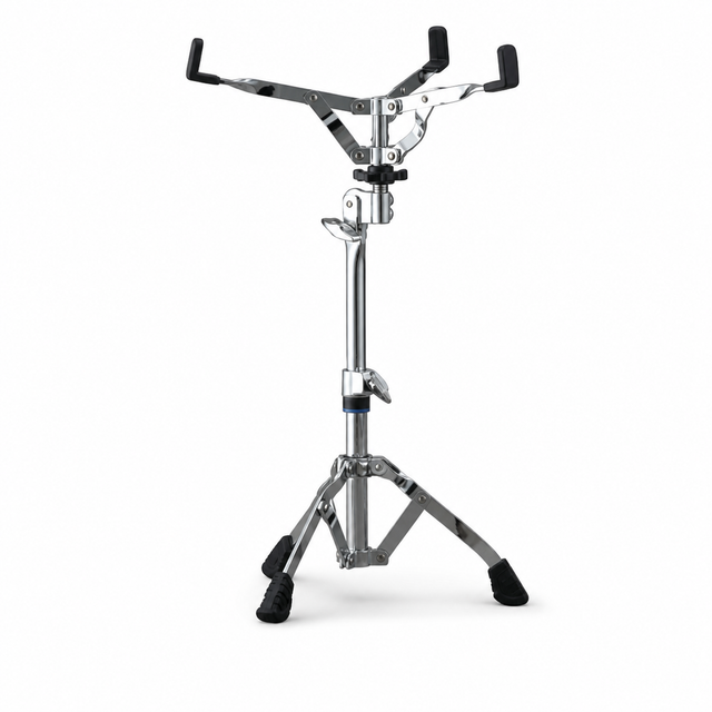Soporte Yamaha SS-650A para redoblante, aislado del conjunto oficial HW-680 sobre fondo blanco