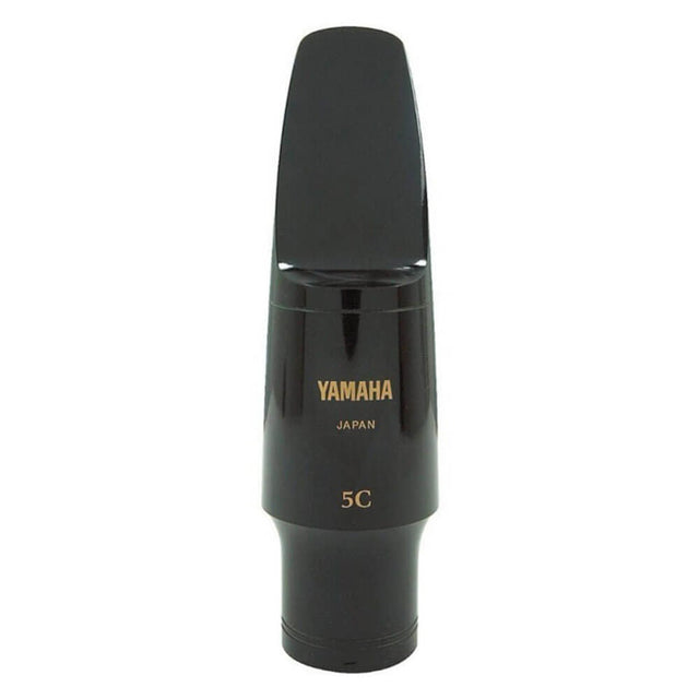 Boquilla Yamaha TS-5C para saxofón tenor, vistas lateral y frontal sobre fondo blanco