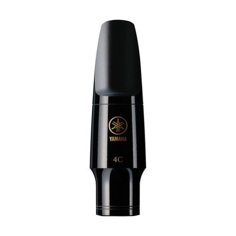 Boquilla Yamaha TS-4C para saxofón tenor, Serie Standard, sobre fondo blanco
