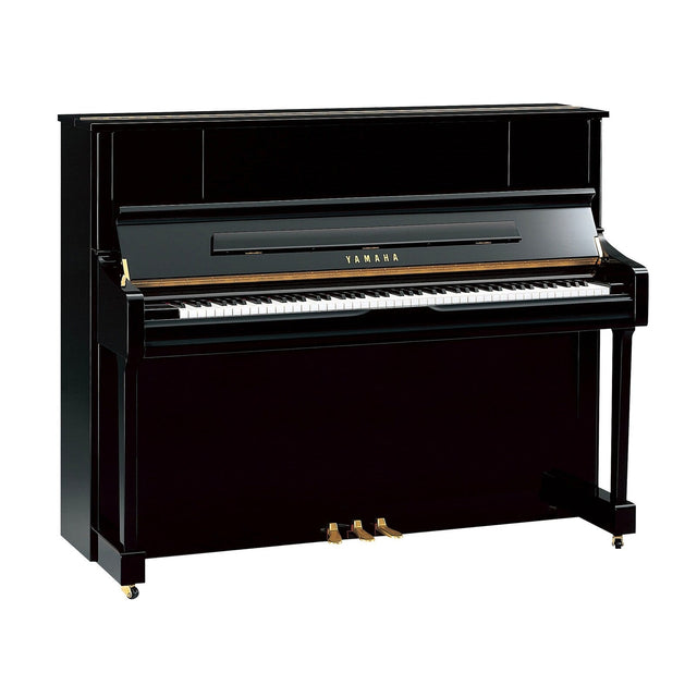 Piano vertical Yamaha U1J negro pulido, producto completo sobre fondo blanco